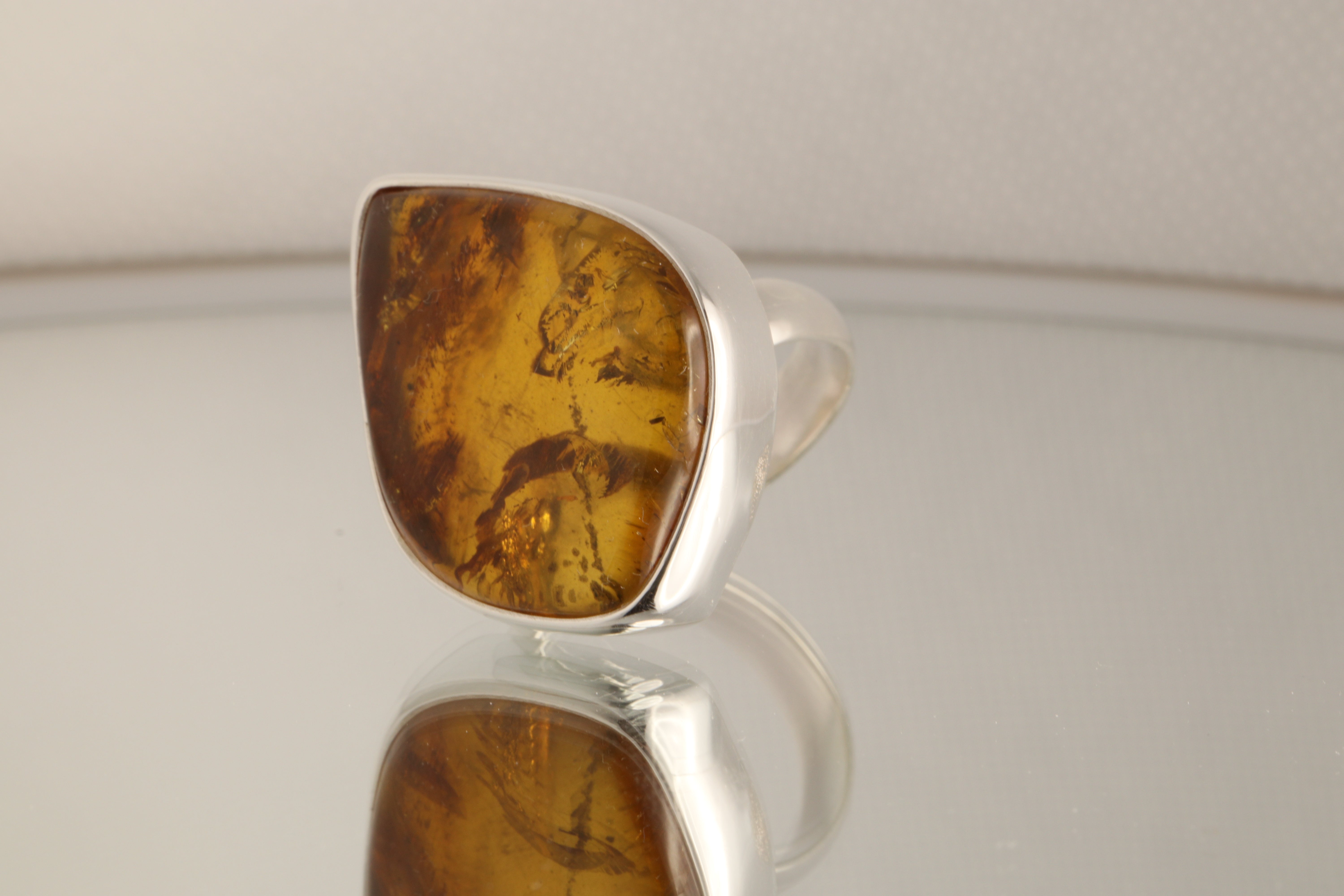 Sunset Glow - Chiapas Assorted Amber Natural Stone 925 Silver Adjustable Ring