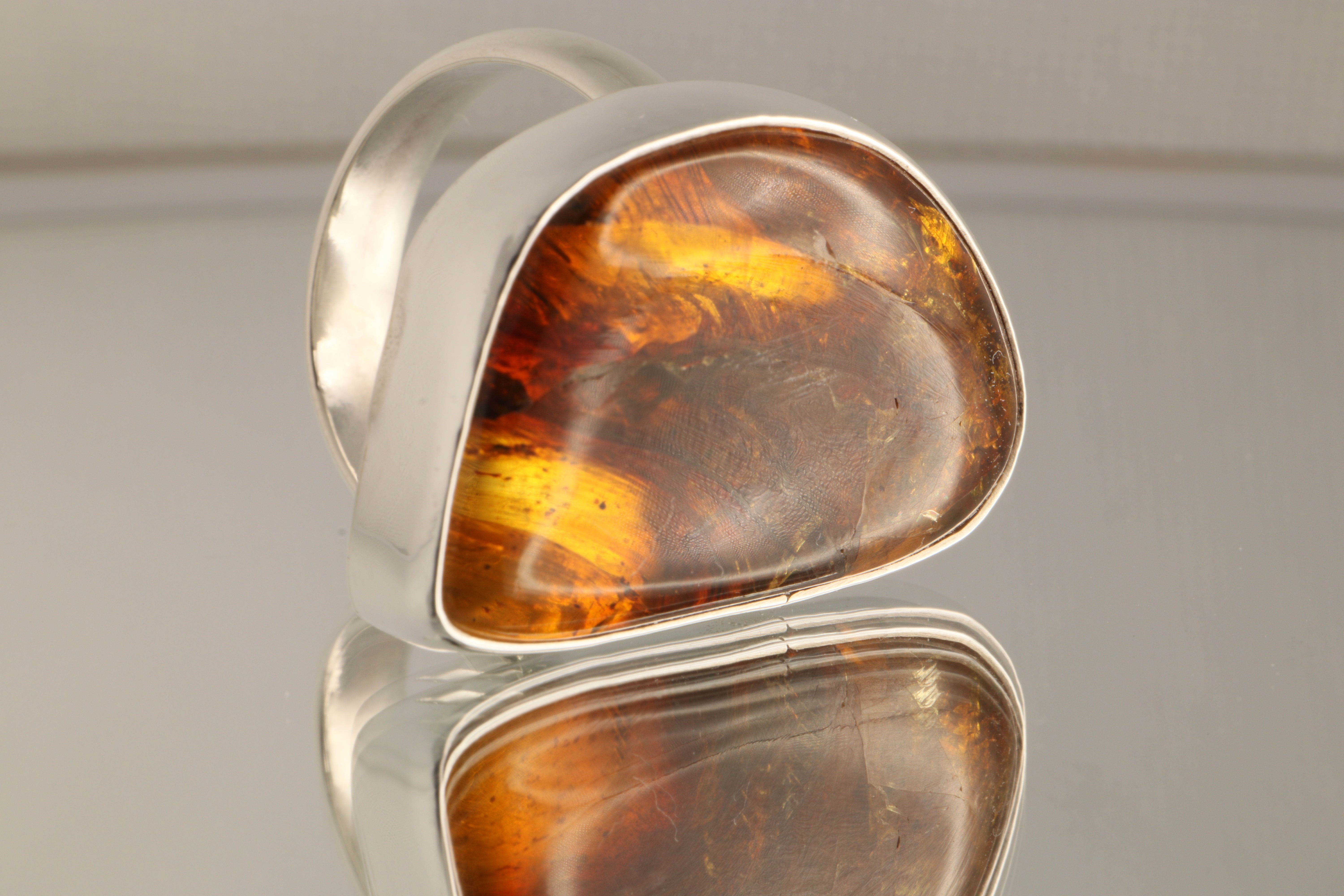 Sunset Glow - Chiapas Assorted Amber Natural Stone 925 Silver Adjustable Ring