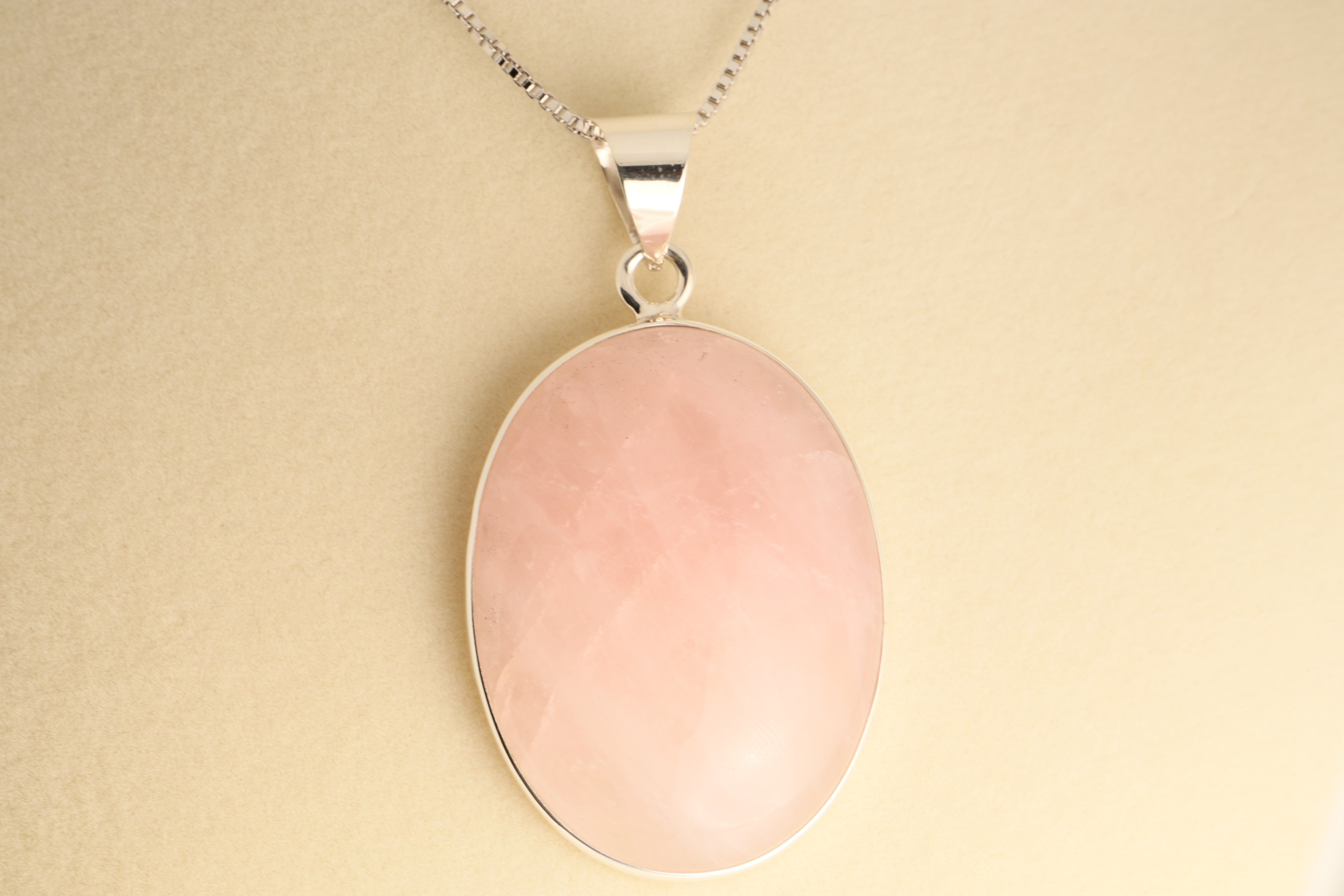 Heart Cascade – Rose Quartz Pendant in 925 Sterling Silver