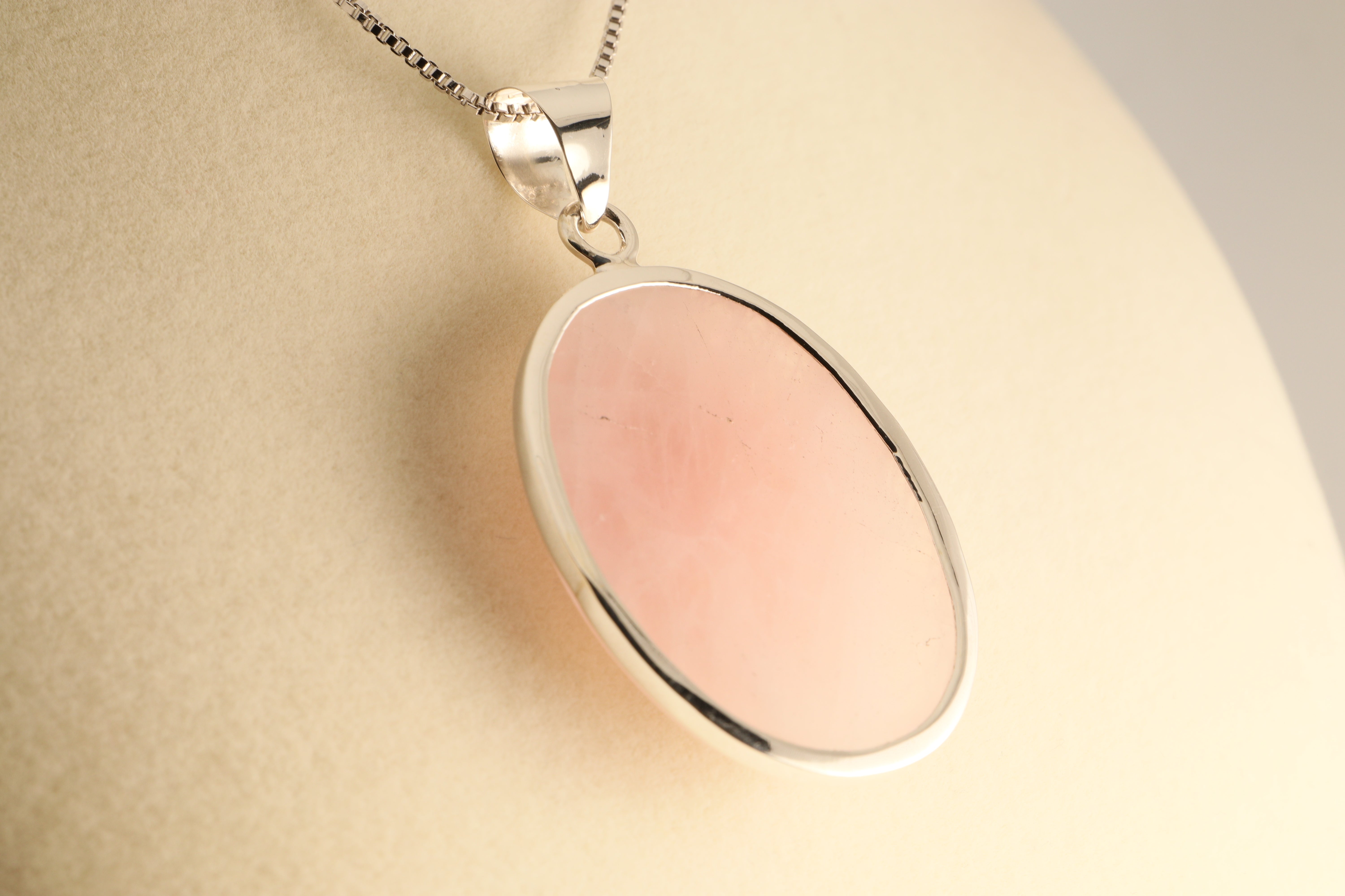 Heart Cascade – Rose Quartz Pendant in 925 Sterling Silver