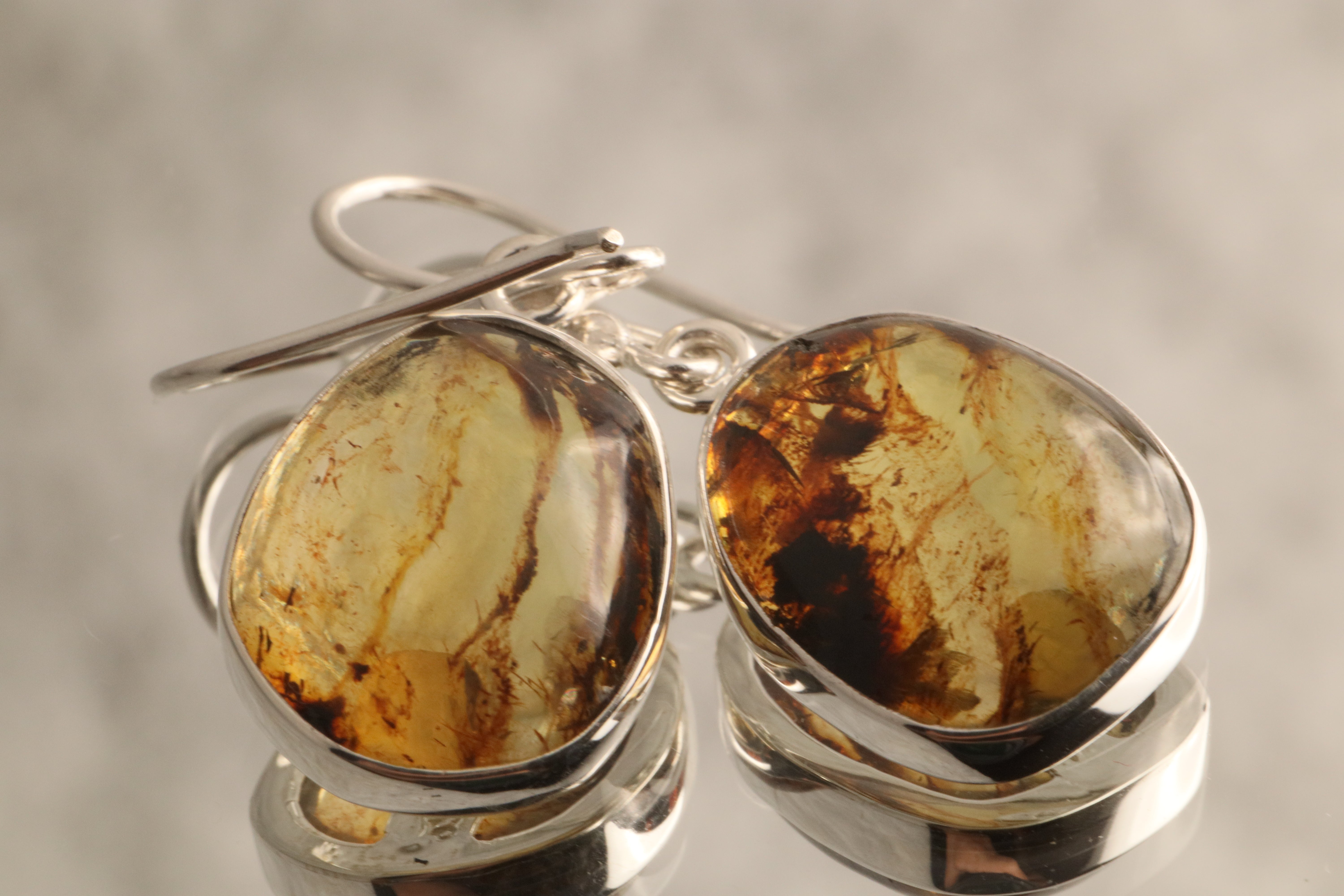 Sunlit Essence - Chiapas Amber 925 Silver Earrings