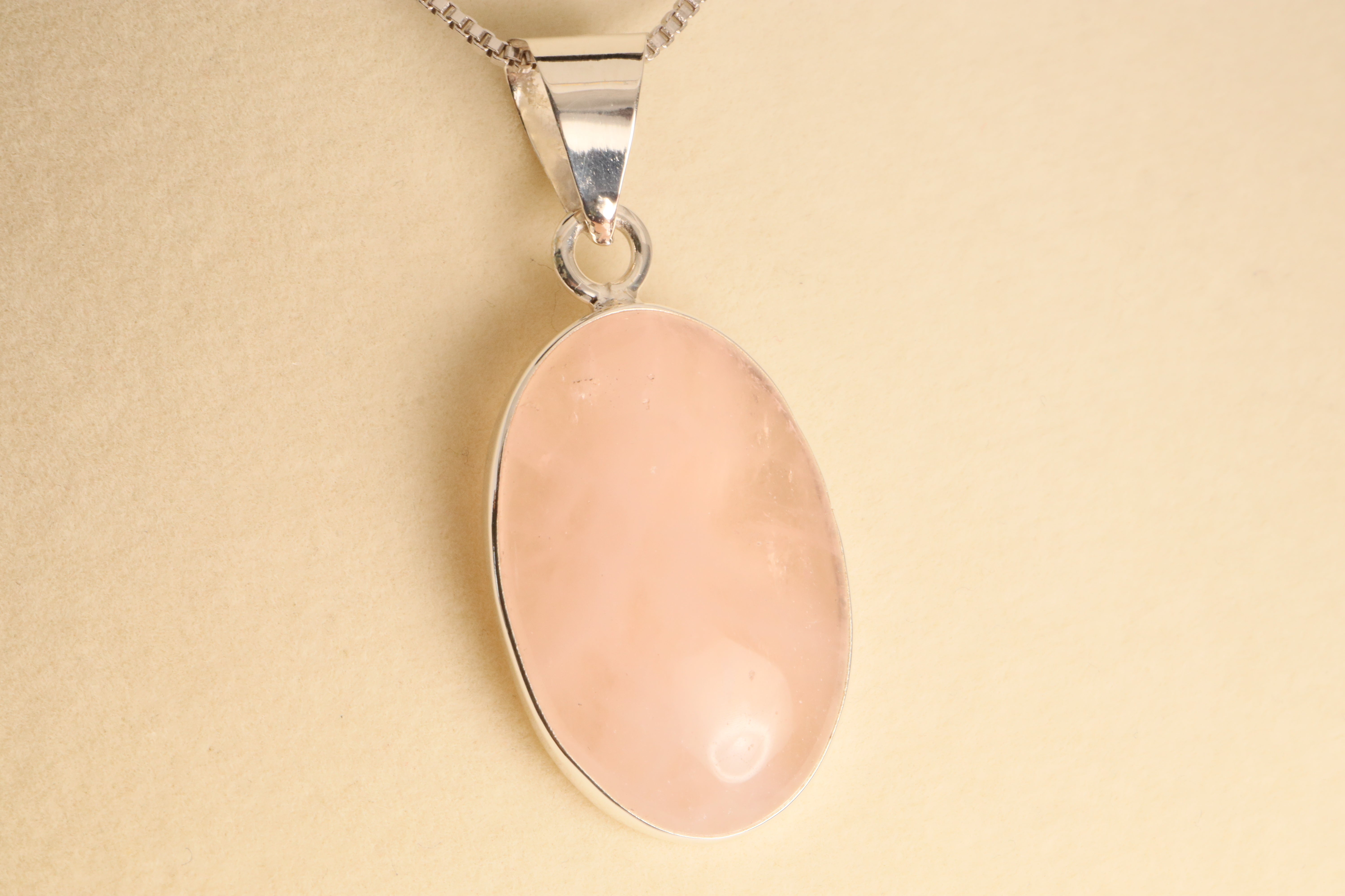 Heart Cascade – Rose Quartz Pendant in 925 Sterling Silver