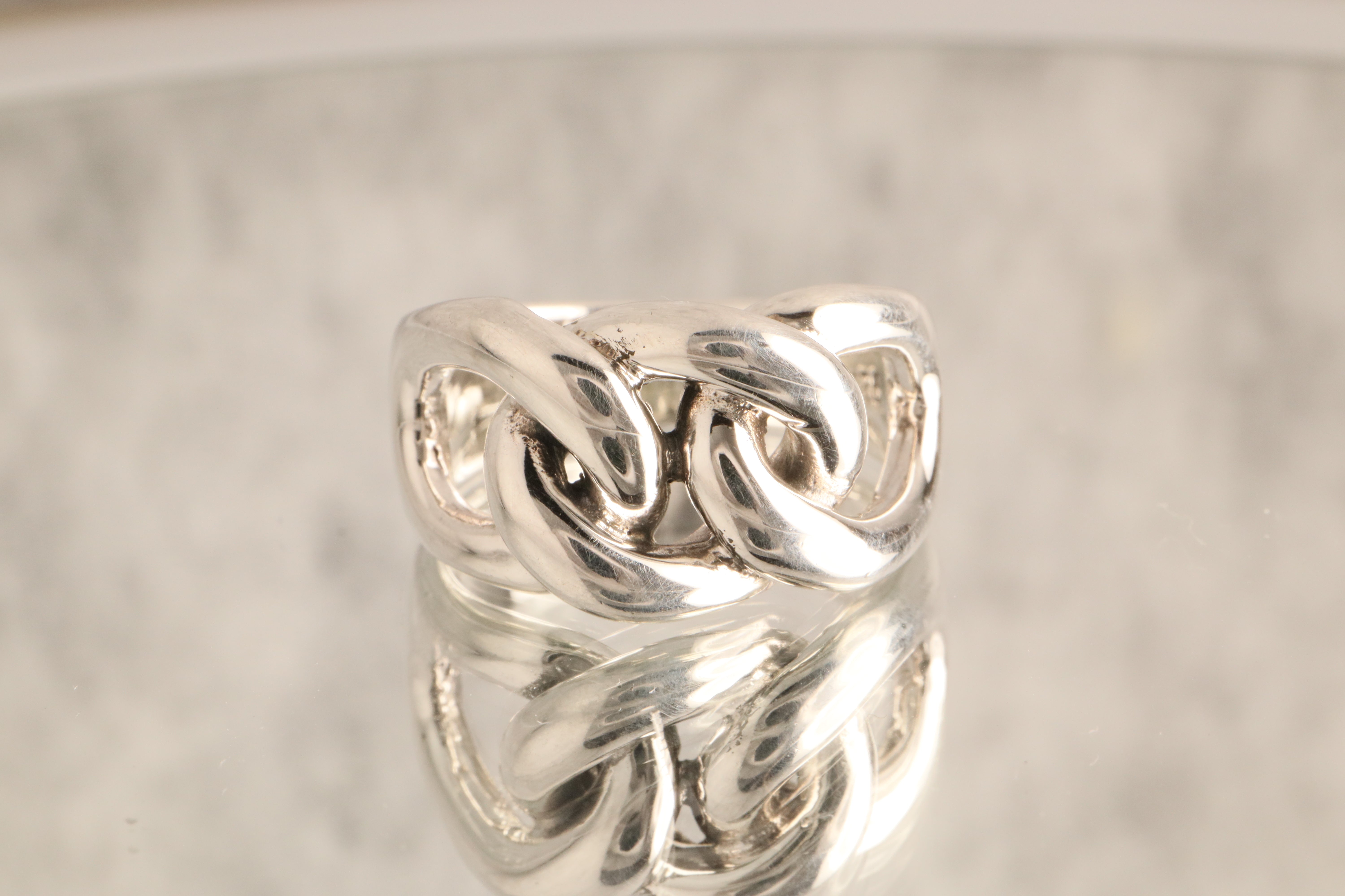 Interwoven Unity - Over 13 Grams Of Sterling Silver 925 Ring