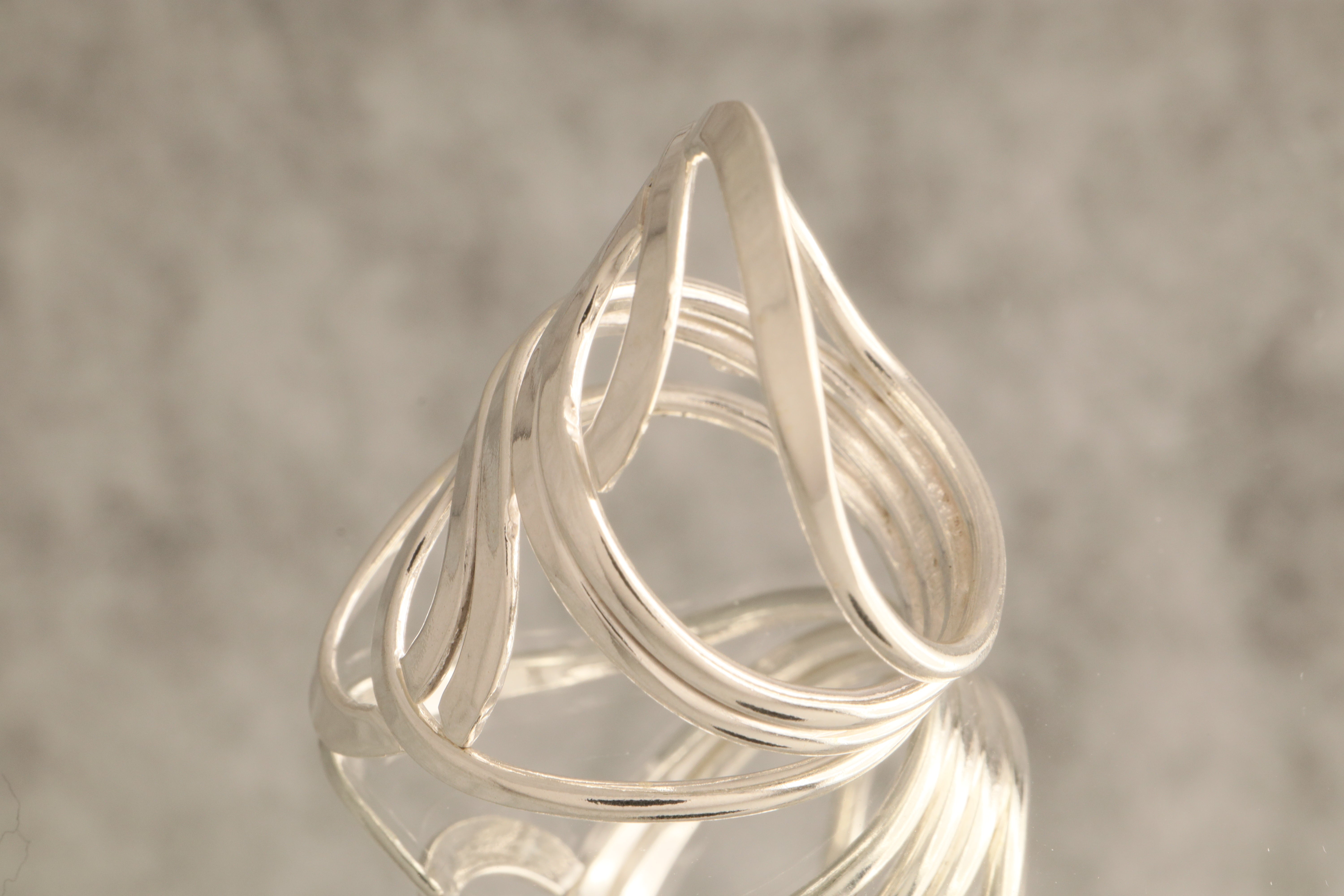 Flowing Vine - Over 7.5 Grams Of 925 Sterling Silver Ring