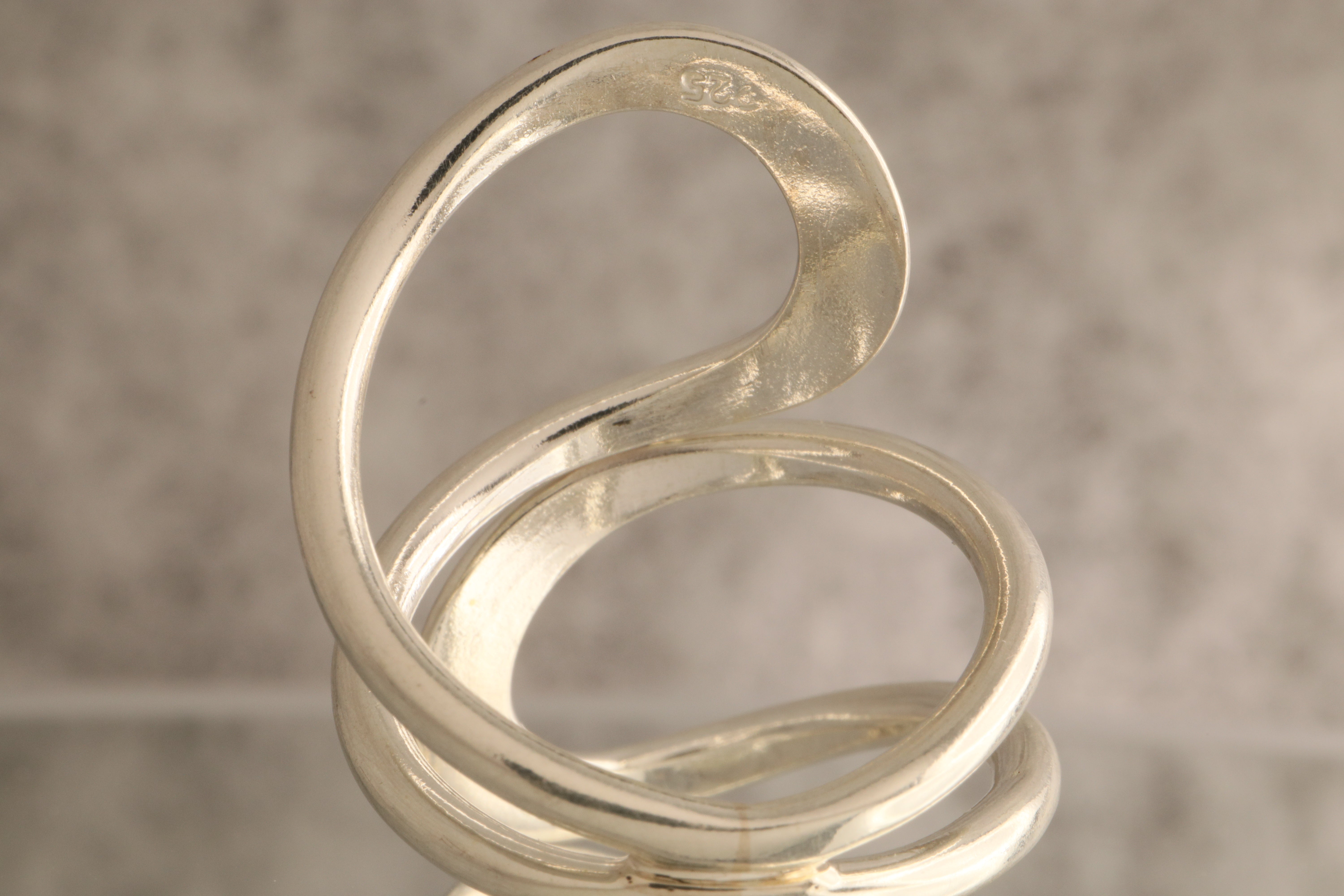 Infinity Curve - Over 7 Grams Of 925 Sterling Silver Statement Ring