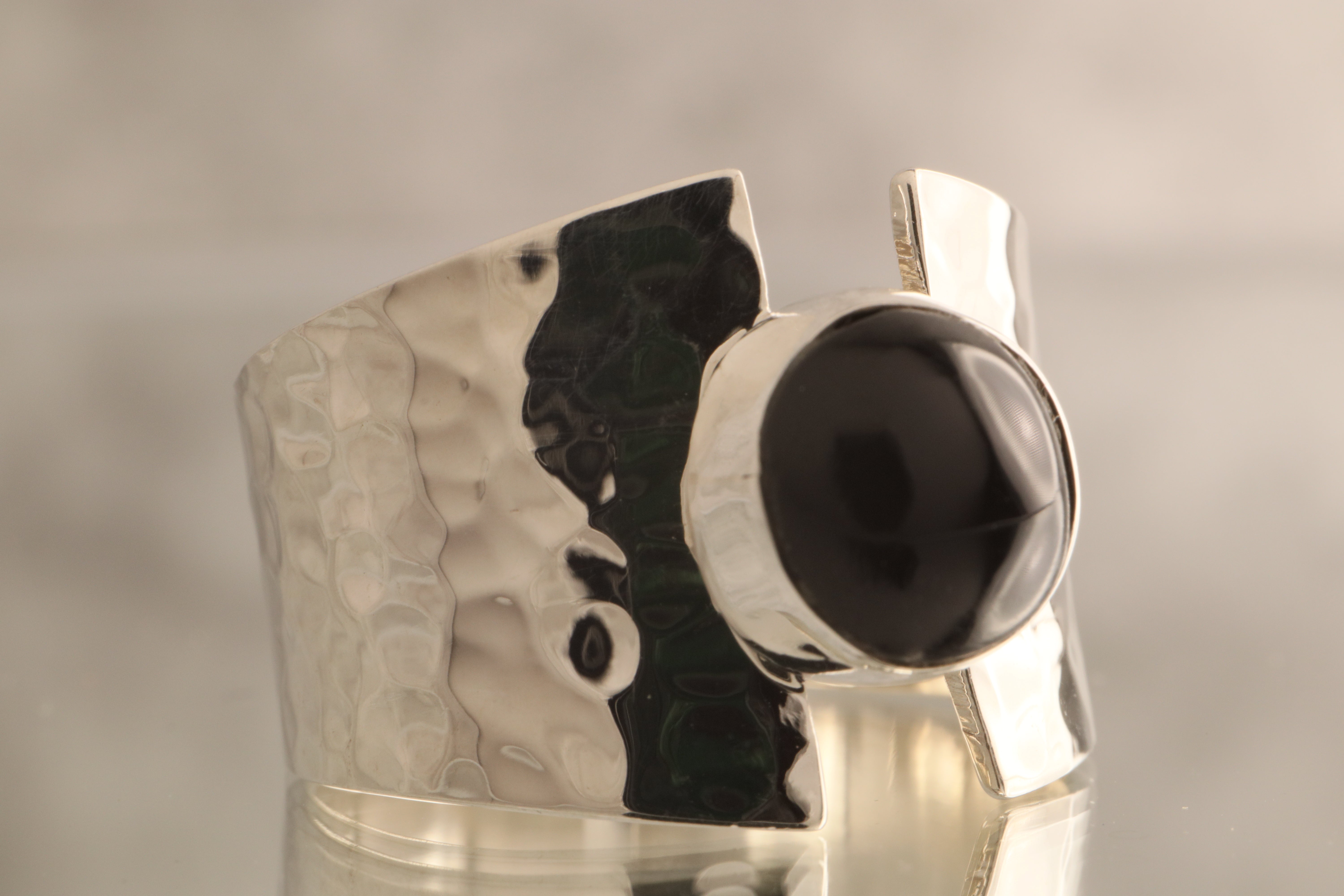 Midnight Echo - Over 7 Grams Of 925 Silver Hammered 925 Silver Solitaire Ring With Your Choice Stone