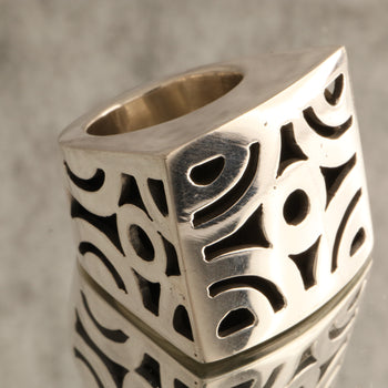 Eternal Maze - 39 Grams Of Sterling Silver 925 Ring