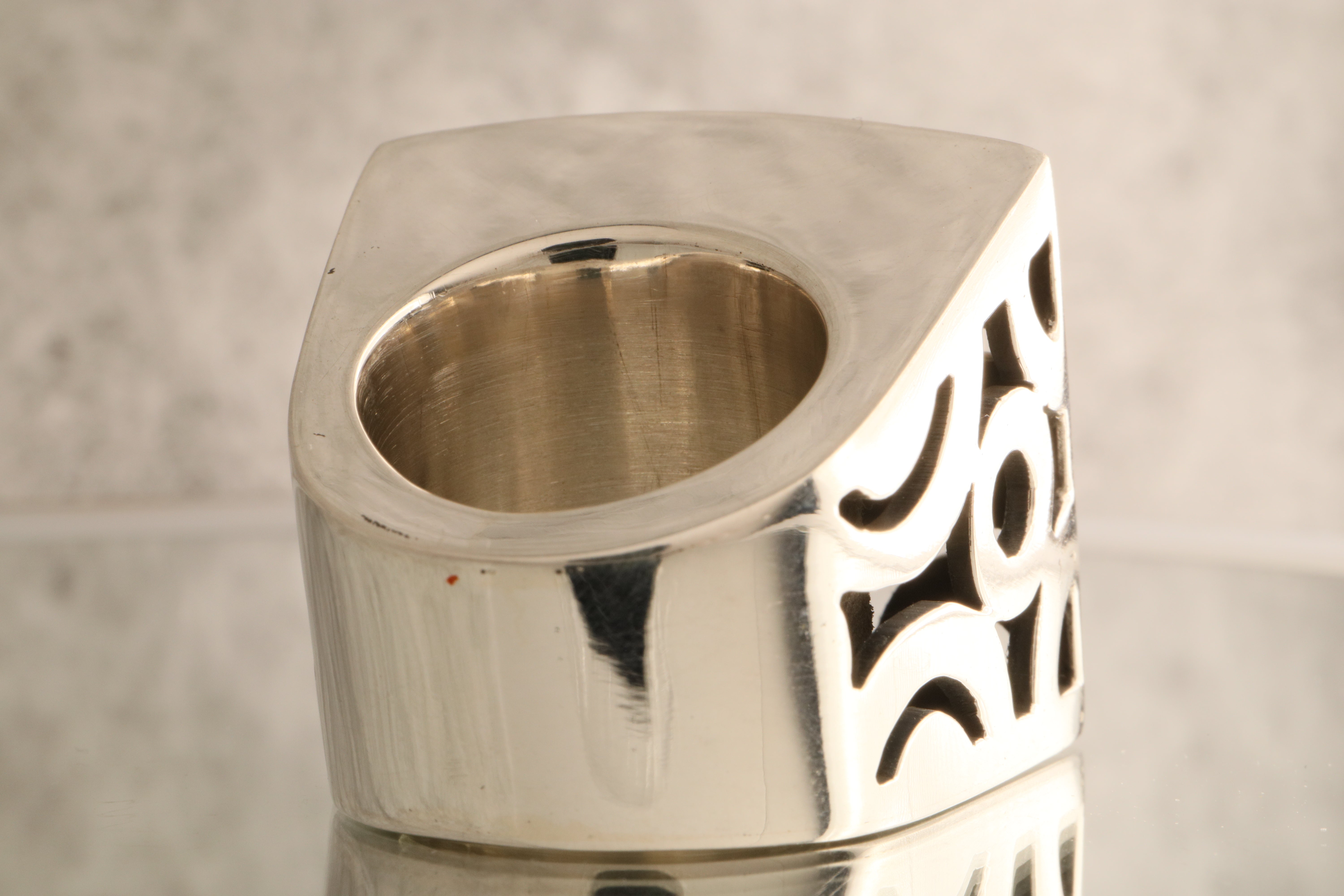 Eternal Maze - 39 Grams Of Sterling Silver 925 Ring