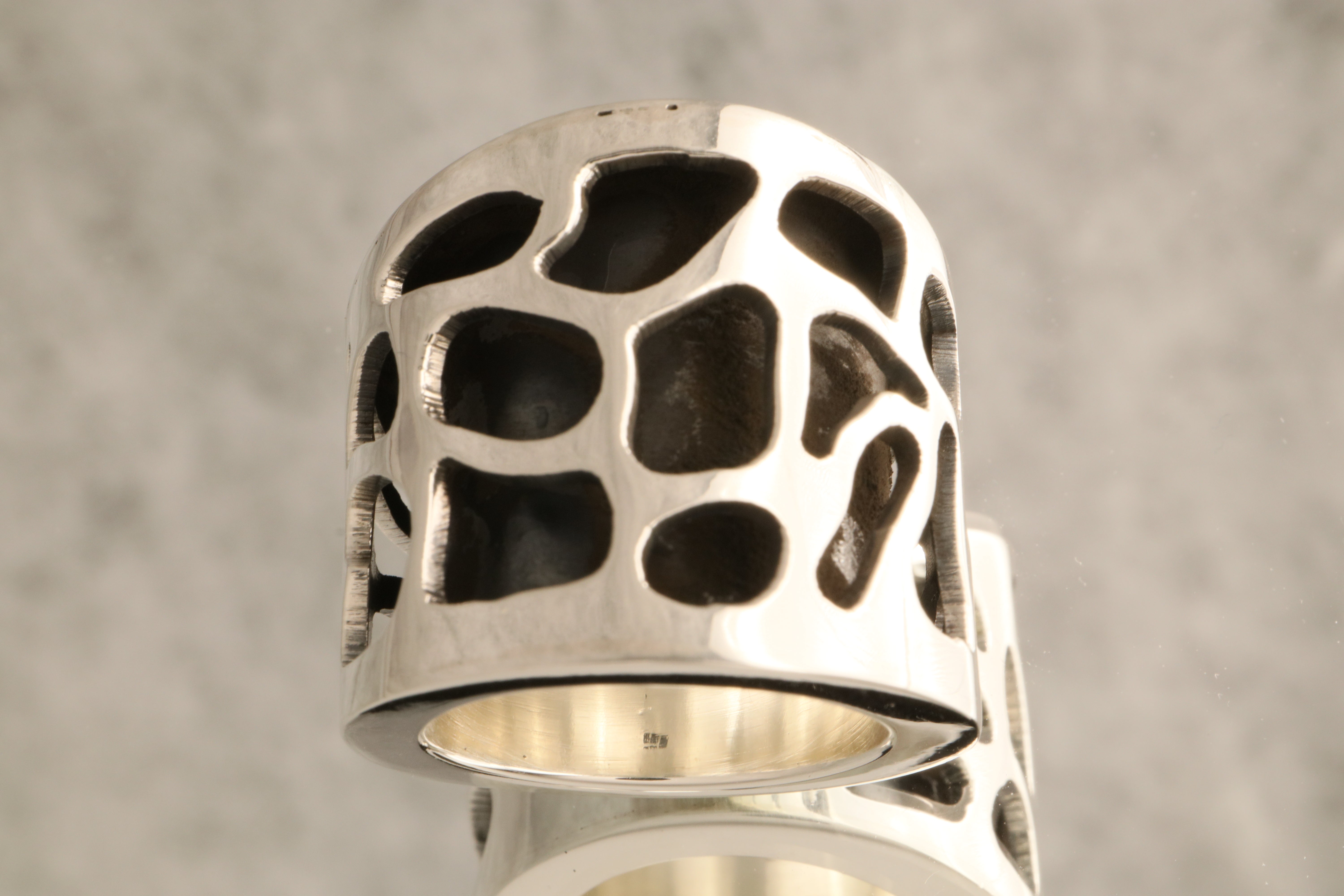 Fuego Vivo - 27 Grams Of 925 Silver Ring