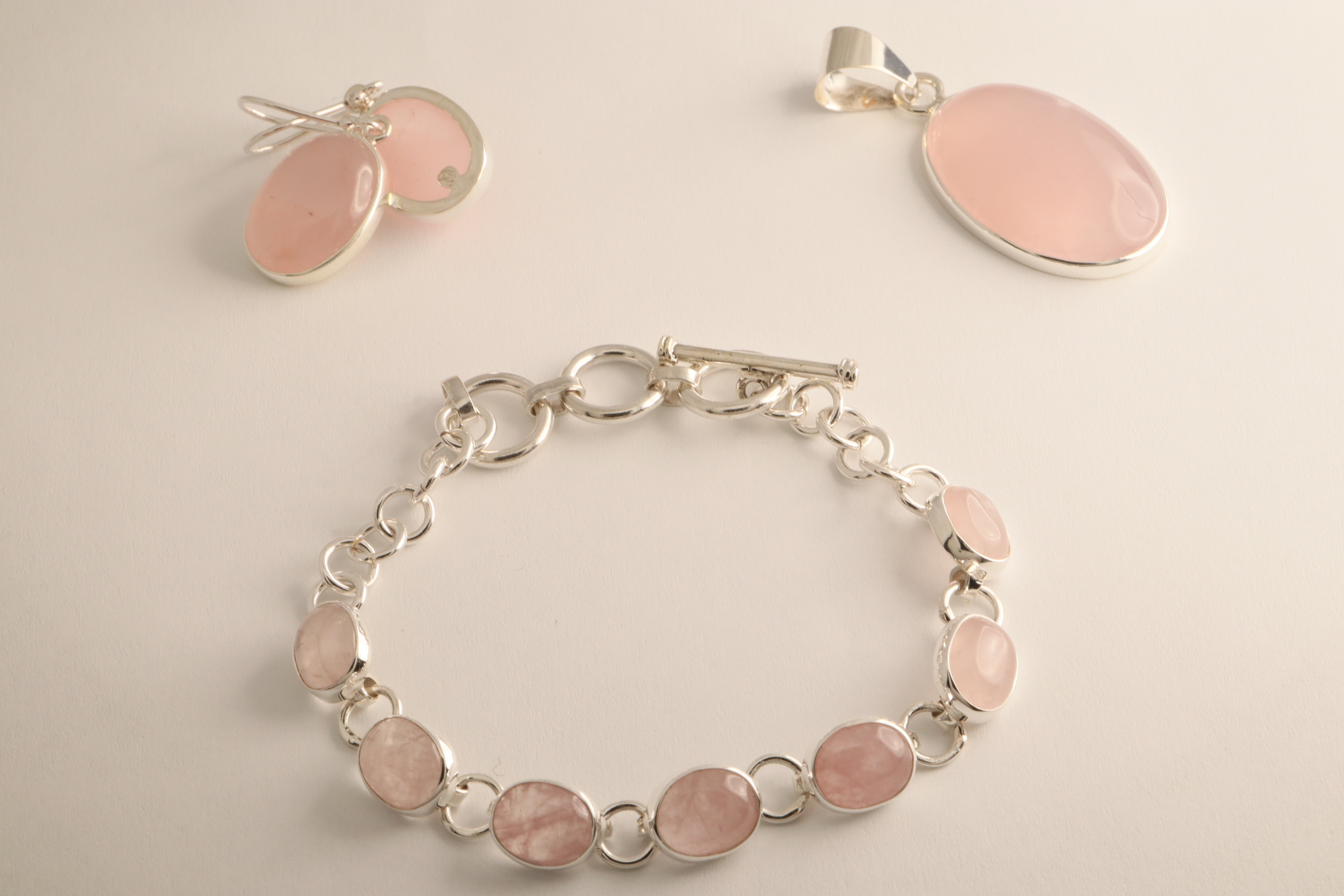 Rosa Clara – Rose Quartz Jewelry Set in 925 Sterling Silver