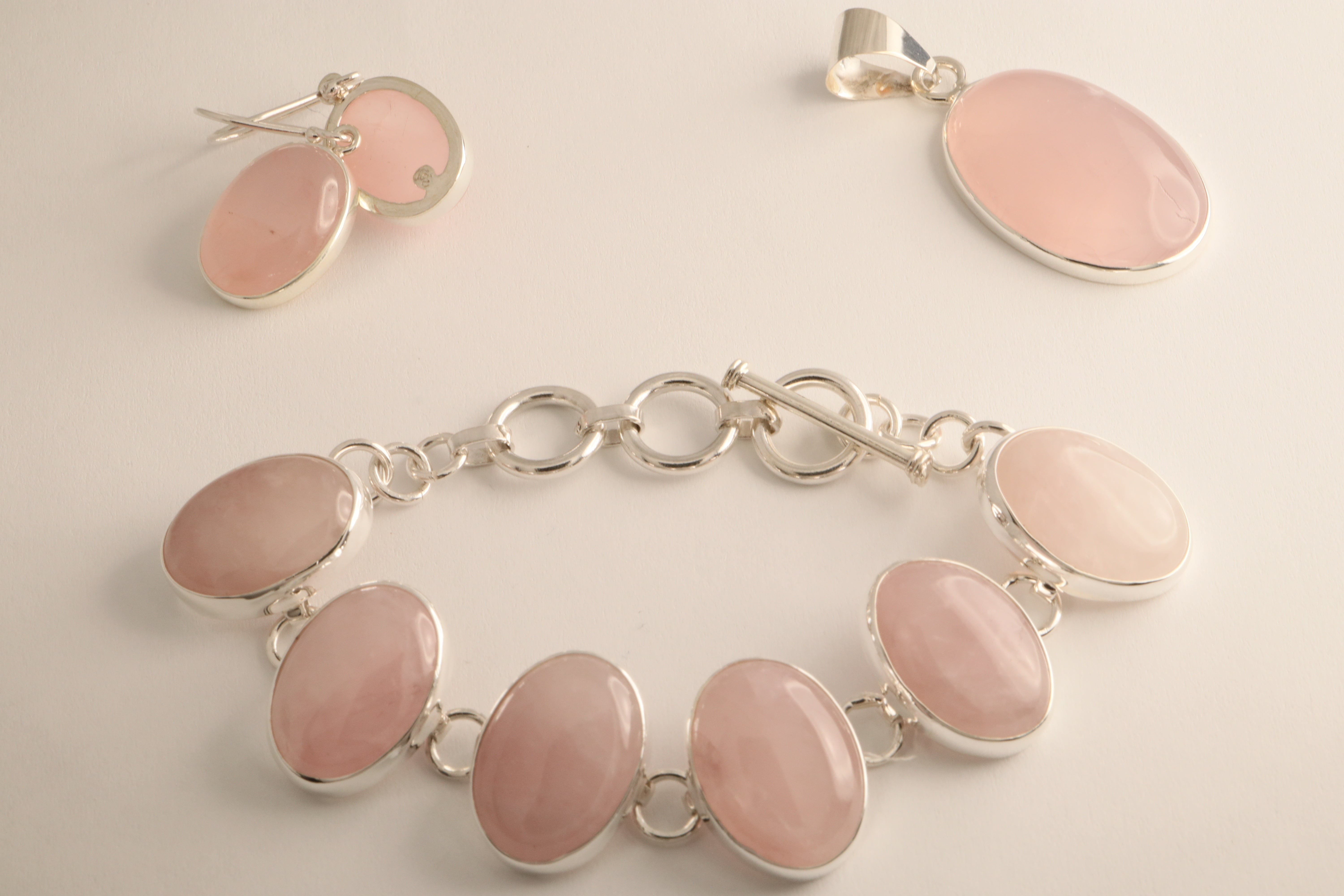 Rosa Clara – Rose Quartz Jewelry Set in 925 Sterling Silver