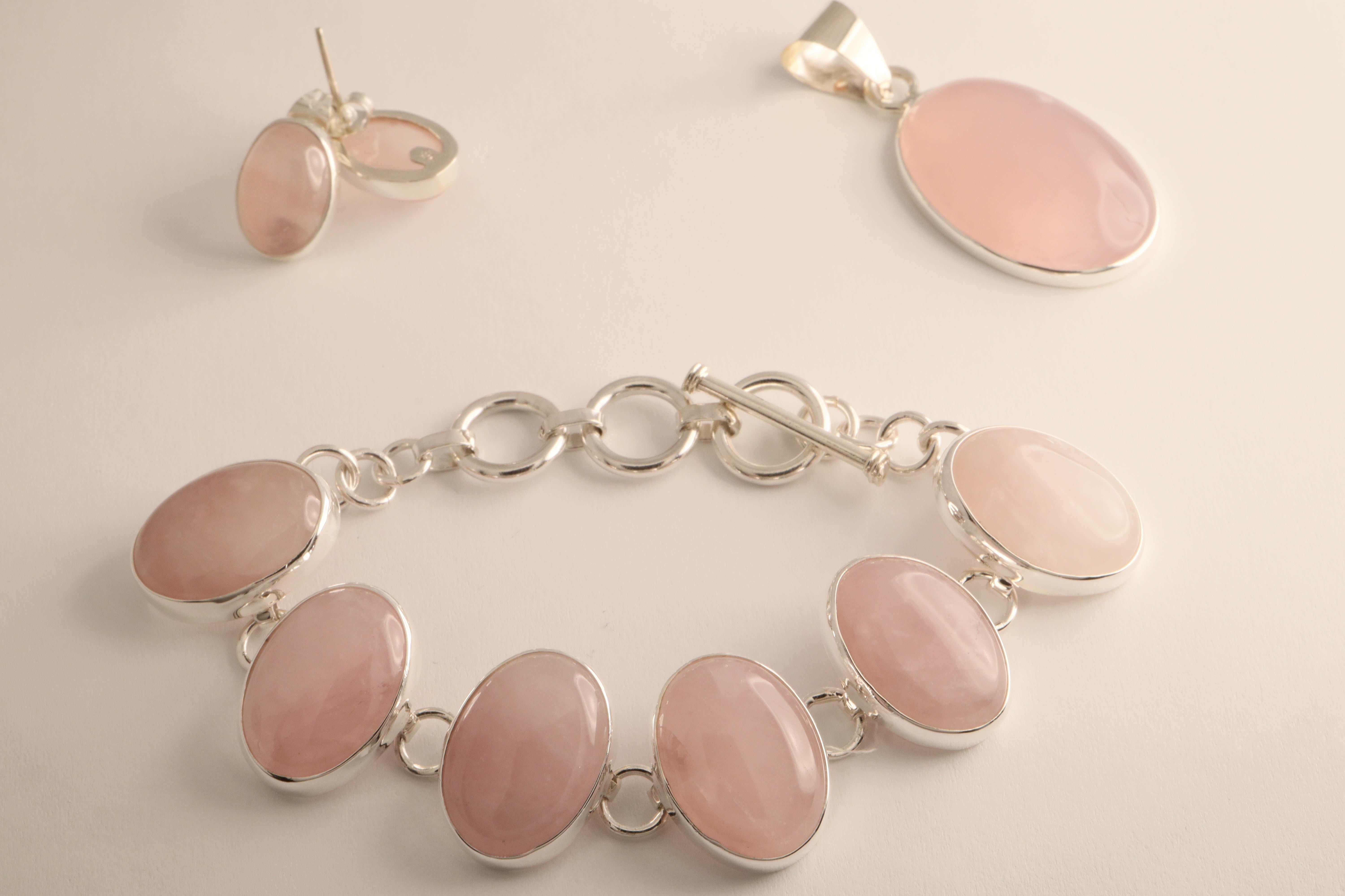 Rosa Clara – Rose Quartz Jewelry Set in 925 Sterling Silver