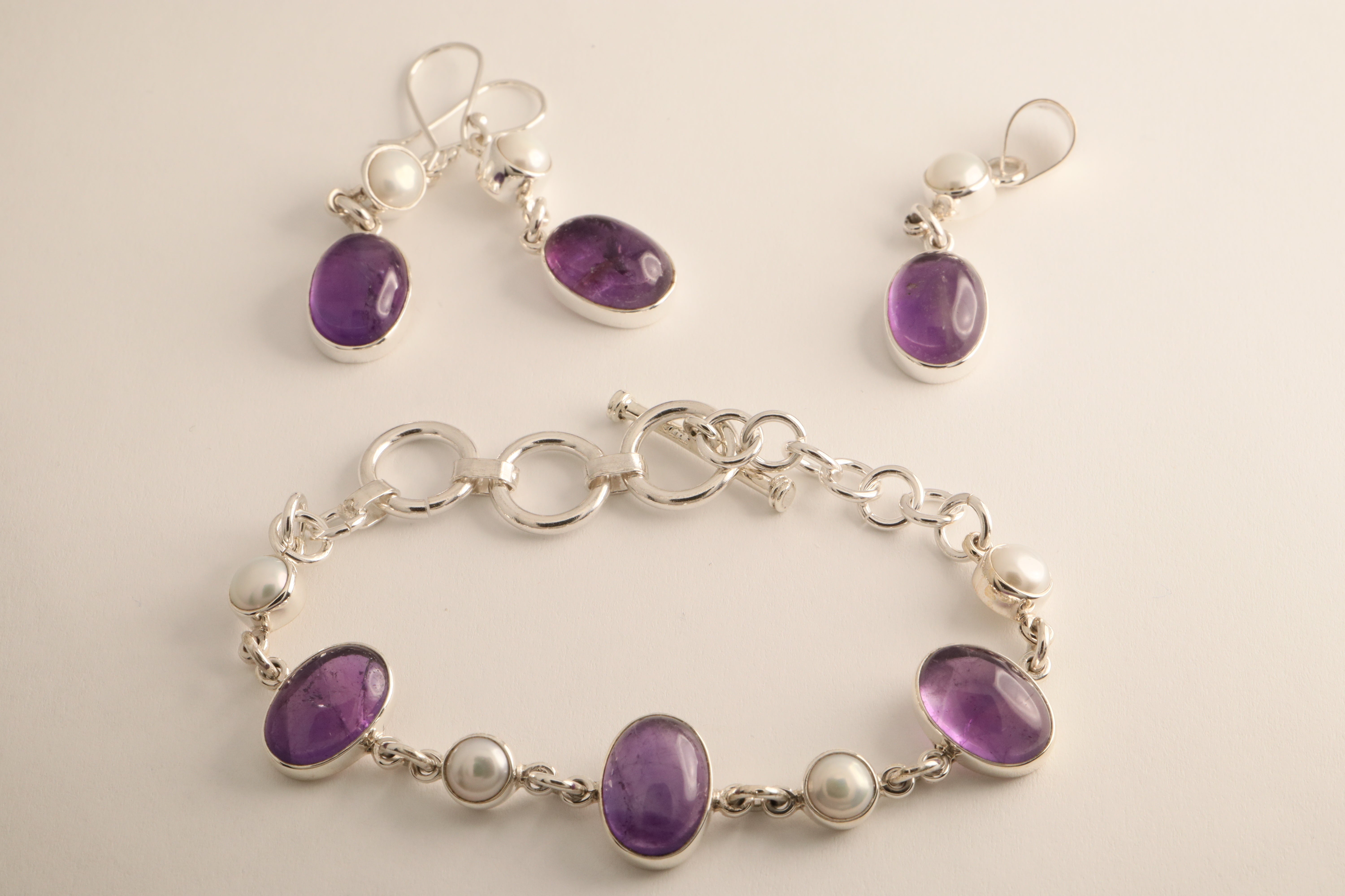 Celestial Harmony – Amethyst & Cultured Pearl Jewelry Set in 925 Sterling Silver
