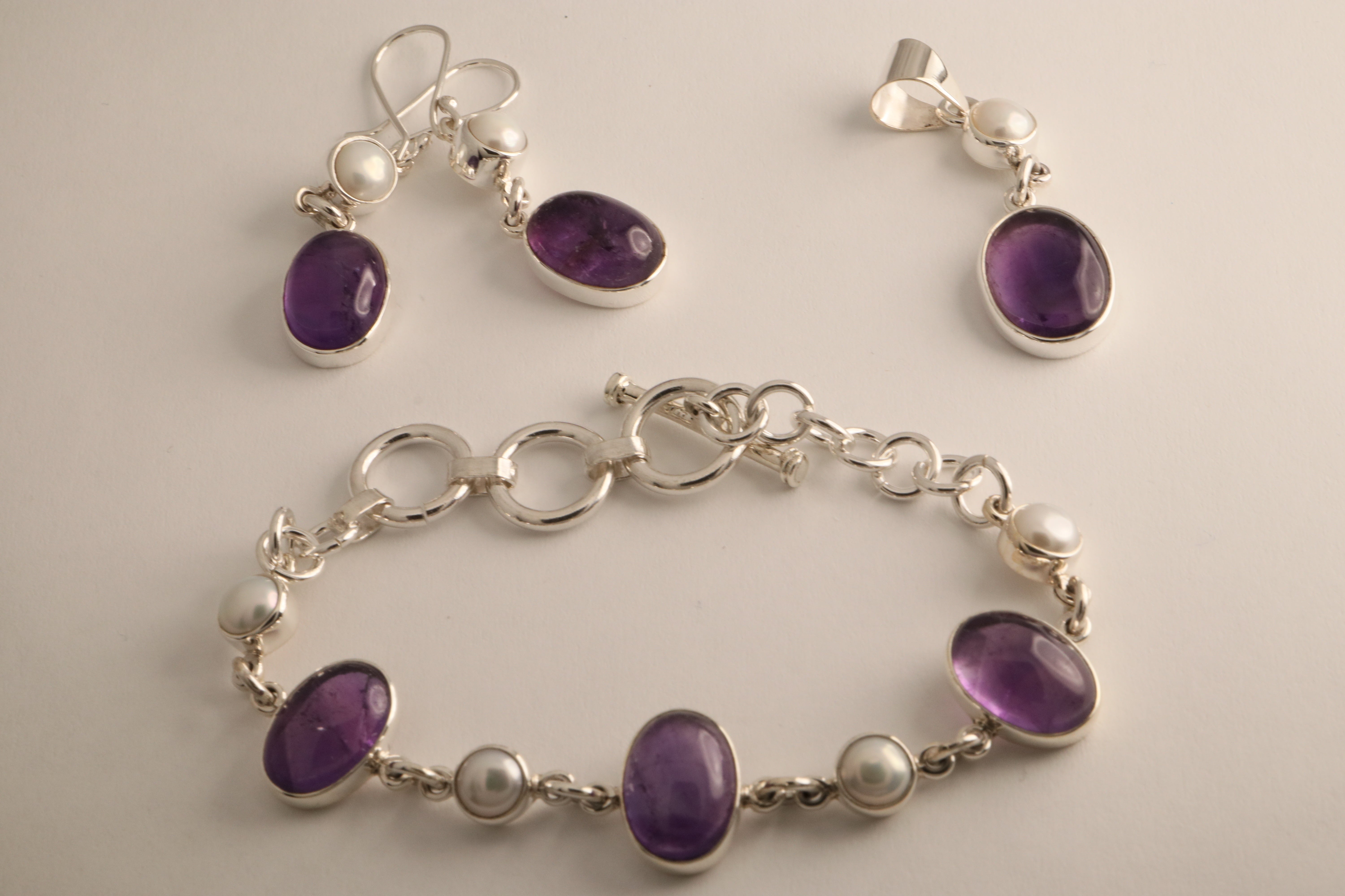 Celestial Harmony – Amethyst & Cultured Pearl Jewelry Set in 925 Sterling Silver