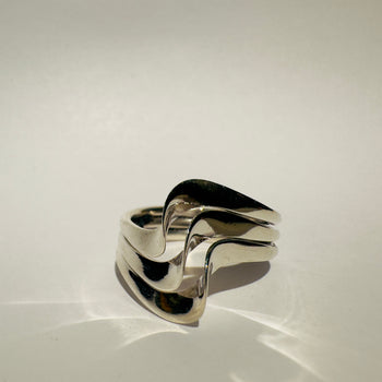 Wave Harmony - 925 Silver Ring