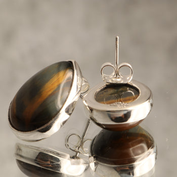 Guardian’s Gaze - Tiger's Eye 925 Silver Stud Earrings