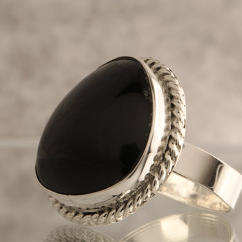 Crimson Heart - 9 Grams Of  925 Silver Ring with Red Resin Stone Or Onyx